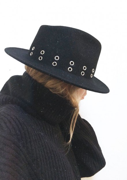 Black Bellaire x Silver Eyelet Black Bellaire x Silver Eyelet